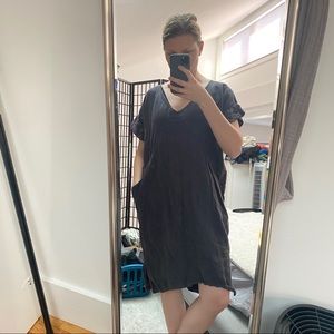 ESBY 💯 linen made in the USA dress with pockets. Size small